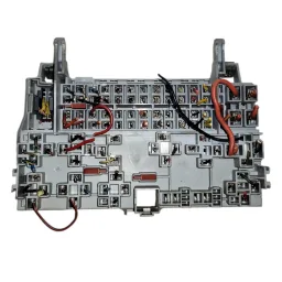 CAIXA DE FUSÍVEIS INTERNA CHEVROLET CORSA 1.6 GASOLINA 2001