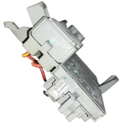 CAIXA DE FUSÍVEIS INTERNA CHEVROLET CORSA 1.6 GASOLINA 2001