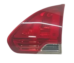 Lanterna Traseira Direita Peugeot 2008 2015 a 2022 (mala)