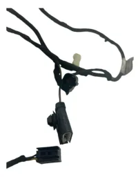 CHICOTE PORTA TRASEIRA DIREITA TOYOTA HILUX 2016 2021
