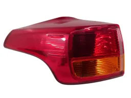Lanterna Traseira Esquerda Toyota RAV4 2013 a 2016 (canto)