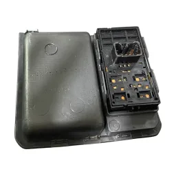 COMANDO BOTÃO VIDRO CONSOLE ONIX