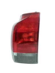 Lanterna Traseira Esquerda Volvo V70 Xc70 2001 2002