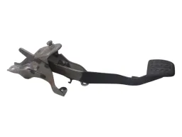 PEDAL EMBREAGEM ETIOS 1.5 2014 A 2020