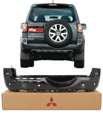 Parachoque Tras Pajero Tr4 C/F SENSOR 2010 2011 12 13 a 2015