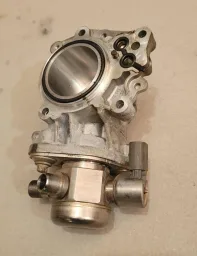 Bomba de Alta Pressao Mercedes ML 350 3.5 V6 2013 2014 2015 2760700101