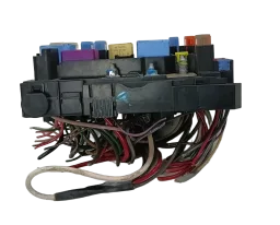 Caixa Fusível Citroen C3 1.6 Flex 2013 2014 9805423080