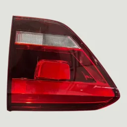 Lanterna Traseira Direita Fox CrossFox 15 a 2022 (mala)