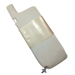 Quebra sol esquerdo VW Santana Quantum 1992/97 zbc857591