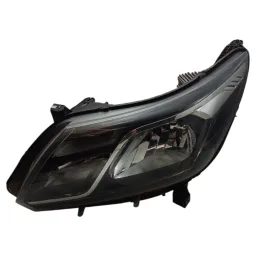 Farol Lado Esquerdo S10 2017 a 2024 Com LED