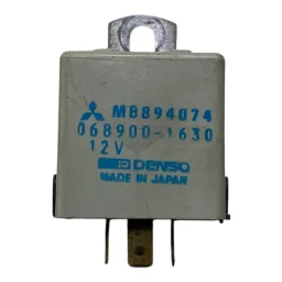 RELÉ ALARME MITSUBISHI PAJERO GLS-B 1992 A 2000 MB894074