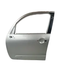Porta Dianteira Esquerda Citroen C3 Picasso 4p 2013 Detalhe