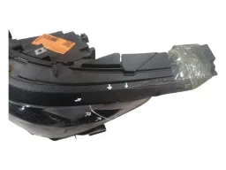 FAROL FASTBACK 2022/2025 ESQUERDO