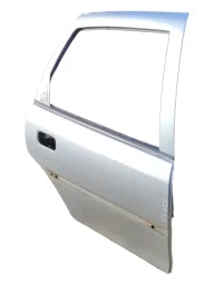 PORTA TRASEIRA DIREITA CHEVROLET VECTRA 1998 2005