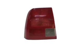 Lanterna Traseira Esquerda Passat 1998 a 2000 Sedan