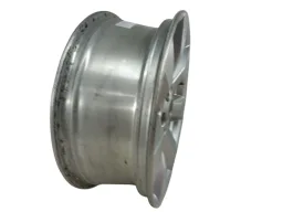RODA OUTLANDER ARO 18