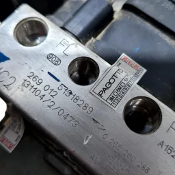 MÓDULO BOMBA ABS FIAT STRADA 1.4 FIRE ORIGINAL 51918289