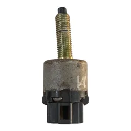 SENSOR PEDAL FREIO MITSUBISHI PAJERO GLS-B 1992 A 2000