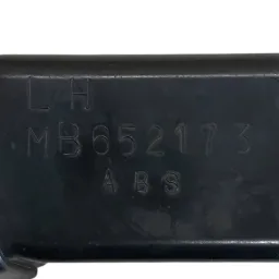DIFUSOR AR PAINEL ESQUERDO PAJERO GLS-B 1992 A 2000 MB652173