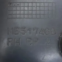 MOLDURA MAÇANETA INTERNA DIREITA PAJERO GLS-B 92/00 MB517468