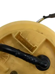 TAMPA FLANGE BOMBA DE COMBUSTÍVEL TROLLER T4 3.2 2014 A 2020