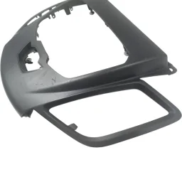 MOLDURA PAINEL CENTRAL RADIO FORD NEW FIESTA 2012 A 2015