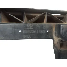 GUIA PARACHOQUE TRASEIRO DIREITO CITROEN C4 PALLAS 2007 2013