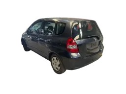 RETALHO LATERAL TRASEIRA ESQUERDa FIT 2003 04 05 06 07 2008