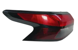 Lanterna Traseira Esquerda Nissan Versa 2021/2025 (canto)
