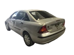 RETALHO LATERAL TRASEIRA ESQUERDA FOCUS SEDAN 98/07