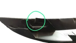 FRISO MOLDURA INFERIOR FAROL ESQUERDO LOGAN SANDERO 14/20