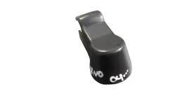 Tampa acabamento braço limpador tras. Fiat Uno 2004/...