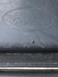 Moldura Esquerda Porta Malas Land Rover Discovery3 2008 2009