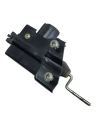 TRAVA ELETRICA PORTINHOLA GM VECTRA 1997 2005 93249253