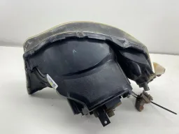 FAROL ESQUERDO PAJERO DAKAR L200 TRITON 2010 À 2018 DETALHE