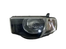 Farol Esquerdo Pajero Dakar L200 Triton 2010 À 2018 DETALHE