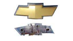 EMBLEMA GRAVATA GRADE CORSA CLASSIC VECTRA 2009...