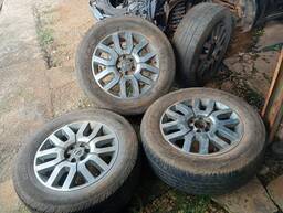 JOGO DE RODAS NISSAN FRONTIER 2015 ARO 18 ( SEM PNEUS )