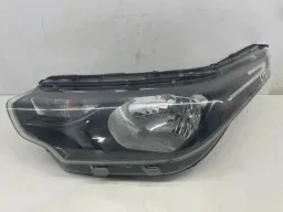 Farol Esquerdo Strada 2020/ Sem Led