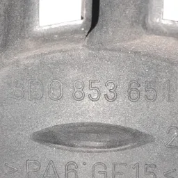 GRADE DIANTEIRA AUDI A4 1994 A 2001 8D0853651