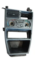 -Moldura Do Painel Central Difusor Comando Fiat Uno Fiasa 93