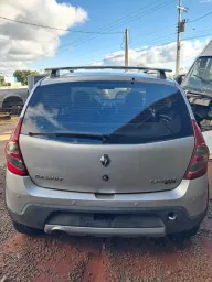 Tampa Traseira Renault Sandero 2008 a 2014