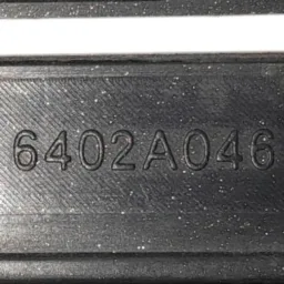 GRADE INFERIOR MITSUBISHI PAJERO FULL 2008 A 2014 6402A046