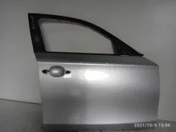 Porta Bmw 118 120 130 DianTEIRA Direita 2005/2011 lisa