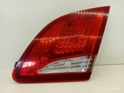 Lanterna Tampa TRASEIRA Peugeot 408 Direita 2011/2016