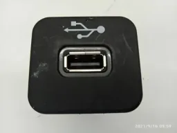Entrada Usb Toro Renegade 2015/2021