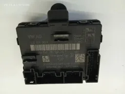 Modulo PORTA Audi A3 DIANTEIRO ESQUERDO 2016/2021 5Q0959393F
