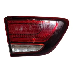 Lanterna Traseira Esquerda Cobalt 2016 a 2020 (mala)