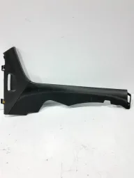 ACABAMENTO CHRYSLER 300C TRASEIRO ESQUERDO 2012/2023