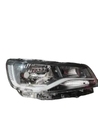Farol Direito Saveiro G9 2024 2025/..